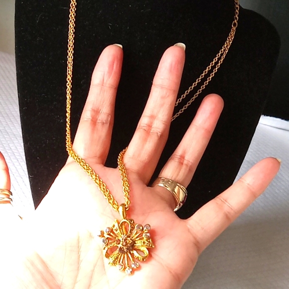 Goltone Crystal Double Chain Necklace 18" - Picture 2 of 4